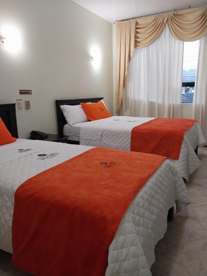 Hotel Oro Negro Puyo Dış mekan fotoğraf