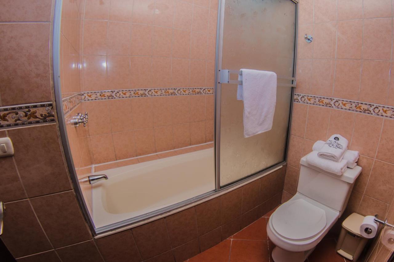 Hotel Oro Negro Puyo Dış mekan fotoğraf